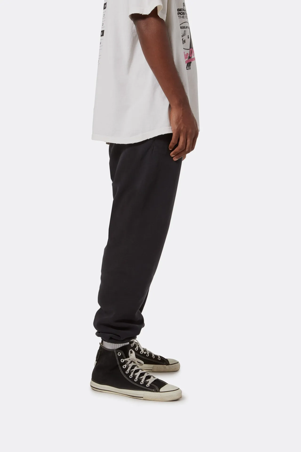 Gallery Dept. English Logo Sweat Pant English Basic Logo Sweat Pant Vintage Washed Trousers Washed Black S-XL ⚠️Note: The genuine product is not black and the color is navy blue. Don’t buy the wrong one!